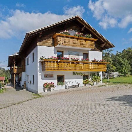 Flat On A Farm Near The Arber Ski Area Neukirchen beim Heiligen Blut Exterior foto